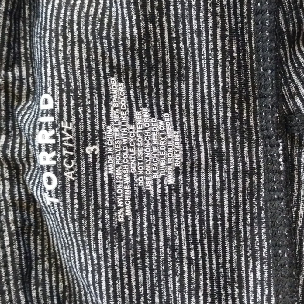 Torrid Active Leggings Size 3 - Picture 2 of 7